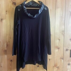Luukaa Tunic sz 2
